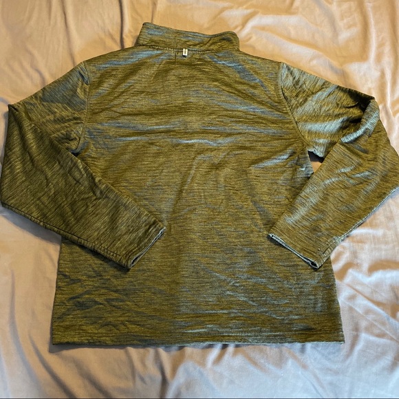 Green Reebok active sweater - Picture 7 of 8